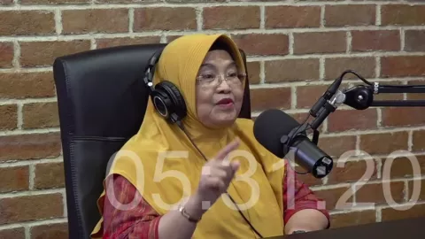 Siti Fadilah Sampaikan Kabar Baik Soal Pandemi, Ayo Tepuk Tangan - GenPI.co