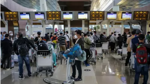 OMG! Bandara Kualanamu Dijual ke India Bahayanya Ampun-ampunan - GenPI.co