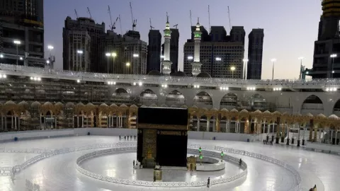 Yandri Minta Pemerintah Revisi Biaya Umrah Agar Tidak Memberatkan - GenPI.co