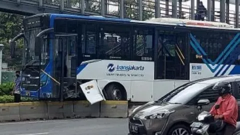 Bus Transjakarta Kecelakaan Terus, Komentar Pengamat Jleb Banget - GenPI.co