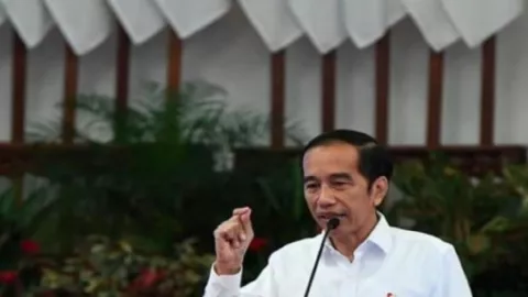 Pengamat Bongkar Manuver Jokowi di 2021, Top - GenPI.co