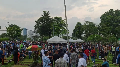 Pemakaman Haji Lulung Dihadiri Ratusan Orang - GenPI.co