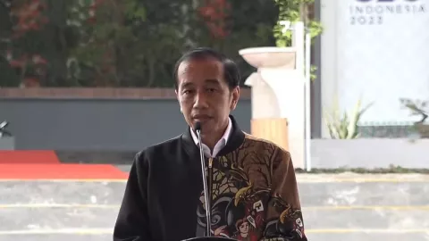 Jokowi Soroti Ormas yang Sering Bikin Gaduh, Harap Disimak - GenPI.co
