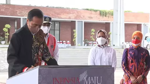 Jokowi Terpukau dengan Bandara Ngloram Karena Hal ini - GenPI.co