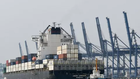 Asosiasi Pengusaha Kapal dan Pelabuhan Batam Siap Bangkit - GenPI.co