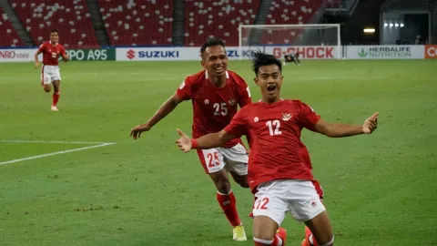 Bersinar di Piala AFF 2020, Pratama Arhan Buat Singapura Terpukau - GenPI.co