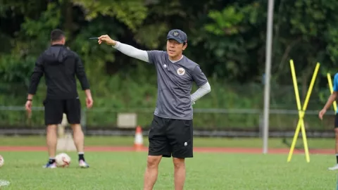 Ditahan Singapura, Shin Tae Yong Didukung Coach Justin - GenPI.co