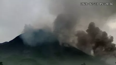 528 Kali Gempa Vulkanik Terjadi di Gunung Merapi, Semua Harus Waspada - GenPI.co