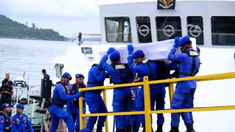Pemerintah Kembali Pulangkan 8 Jenazah WNI Korban Kapal Karam - GenPI.co