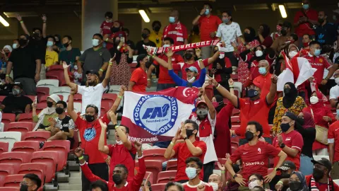 Emosi, Oknum Fans Singapura Diduga Rasis ke Timnas Indonesia - GenPI.co