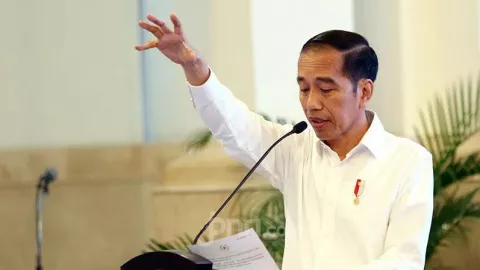 Masa Jabatan Presiden Diperpanjang, Jokowi Bisa Tersudut - GenPI.co