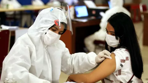 Kabar Baik soal Vaksinasi Covid-19 di DKI Jakarta, Alhamdulillah! - GenPI.co