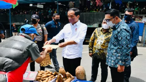 Dapat BLT dari Jokowi, Pedagang Pasar: Buat Tambah Modal - GenPI.co