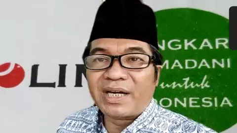 Minyak Goreng Langka, Memecat Muhammad Mendag Lutfi Jadi Solusi - GenPI.co
