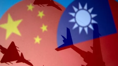 China Makin Ganas, 12 Pesawat dan 5 Kapal Mendekati Taiwan - GenPI.co