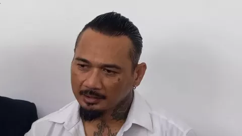 Jerinx SID Tak Sabar Ingin Melihat Adam Deni Pakai Baju Tahanan - GenPI.co