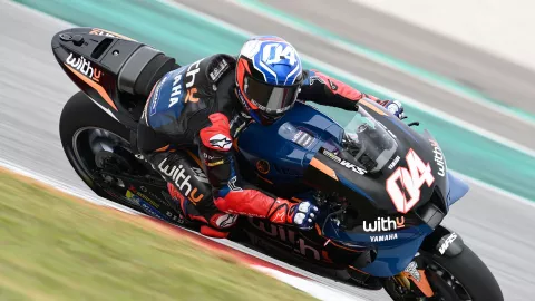 Motor Hancur, Dovizioso Ungkap Hal Janggal di MotoGP Mandalika - GenPI.co