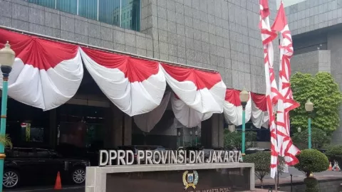 DPRD DKI Sentil Perumda Dharma Jaya, Kok Merugi Terus - GenPI.co