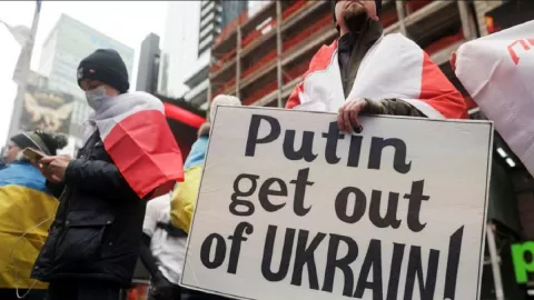 Perang Siber Ukraina-Rusia Juga Ngeri, Serangan Brutal dan Masif - GenPI.co