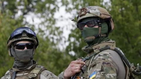 5 Fakta NATO Special Force yang Bakal Bantu Ukraina Hadapi Rusia - GenPI.co