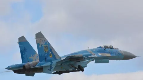 Power Ukraina Makin Dahsyat, dari Jet Tempur Baru Hingga Molotov - GenPI.co