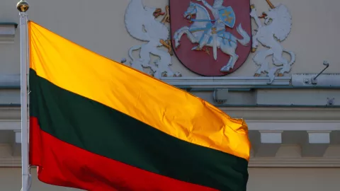 Lithuania Ancam Amerika Serikat soal Perang Rusia dan Ukraina - GenPI.co