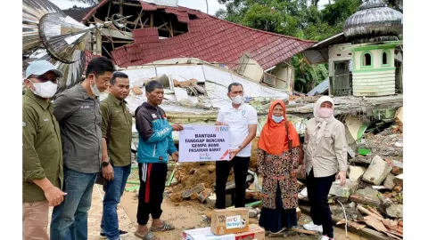 Peduli Korban Gempa di Sumbar, BNI Salurkan Bantuan - GenPI.co