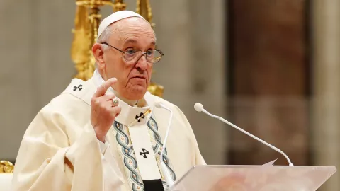 Paus Fransiskus Minta Tolong, Singgung Gandum dan Senjata Perang - GenPI.co