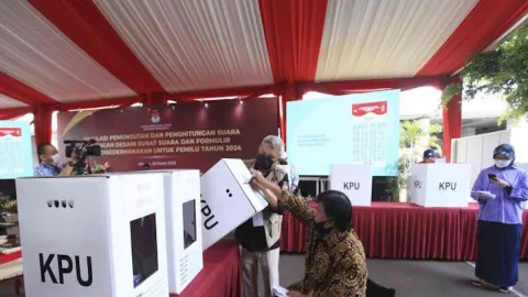 Populi Center: 40% Warga Indonesia Tak Tahu Pemilu Serentak 2024 - GenPI.co