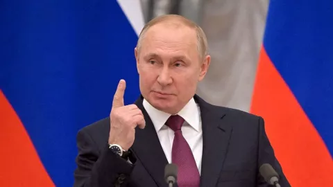 Kesehatan Mental Vladimir Putin Terkuak dalam Pidatonya - GenPI.co