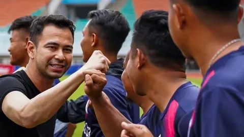 Ingin Keajaiban, Raffi Ahmad Harap RANS Cilegon FC Masuk 3 Besar - GenPI.co