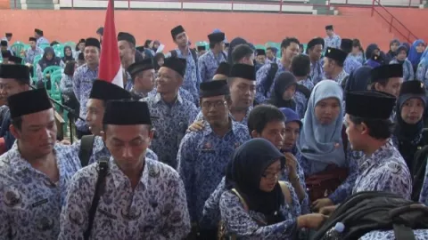 Nama-nama Guru Lulus PPPK 2021 Sudah Dikunci, Tinggal Diangkat - GenPI.co