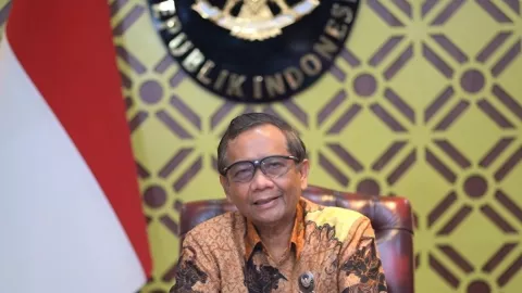 Mahfud MD Ungkap 3 Kebijakan Pemerintah Atasi Masalah Honorer - GenPI.co