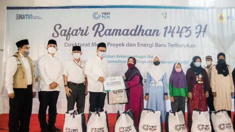 Semangat Berbagi Merawat Negeri, YBM PLN UIP JBT Salurkan Bantuan - GenPI.co