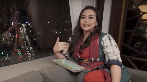 Zoya Amirin Beberkan Tanda-tanda Wanita Puas di Ranjang - GenPI.co