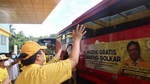 Airlangga Lepas 20 Bus Mudik Gratis, Golkar Dekat dengan Rakyat - GenPI.co