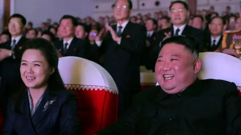 Bidadari Korea Utara, Kim Jong Un Sampai Luluh - GenPI.co
