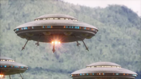 64 Anak Sekolah Menyaksikan UFO Mendarat di Halaman Sekolah - GenPI.co
