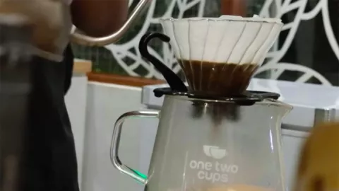 Tips Membuat Kopi Ala Kafe, Nggak Kalah Enak dari Buatan Barista! - GenPI.co