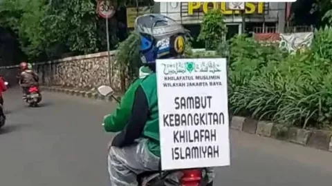Khilafah Merongrong, Hamdan Zulfa Beri Alarm Bahaya - GenPI.co
