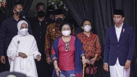Hubungan dengan Megawati Renggang, Jokowi: Siapa Bilang? - GenPI.co