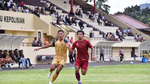 Tumbang dari Persik Kediri, Pelatih Dewa United Tak Ambil Pusing - GenPI.co