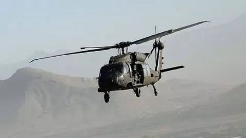 Buru Dedengkot Teroris, Helikopter AS Terbang di Atas Perumahan - GenPI.co