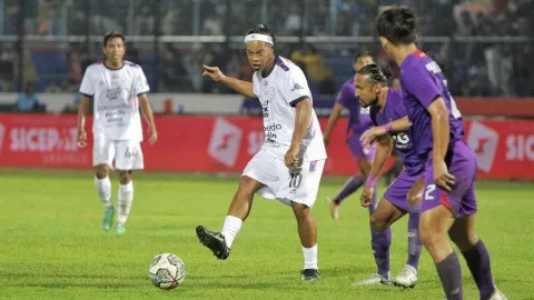 Trofeo Ronaldinho Dicibir, Bos Rans Nusantara FC Beri Klarifikasi - GenPI.co