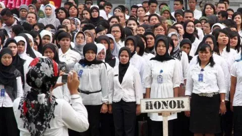 Pendataan Honorer Tak Akomodasi Sopir dan Satpam, Ini Alasannya - GenPI.co