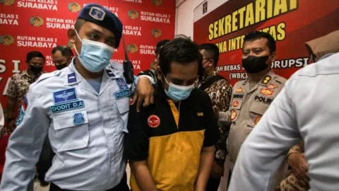 5 Pendukung Bechi Anak Kiai Jombang, Gila, Kasat Reskrim Diserang - GenPI.co