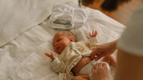 Jangan Asal Pilih, Ini Merek Popok Terbaik untuk Bayi Baru Lahir - GenPI.co