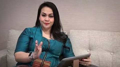 Soroti Kasus Istri Ferdy Sambo, Zoya Amirin: Stop Victim Blaming! - GenPI.co