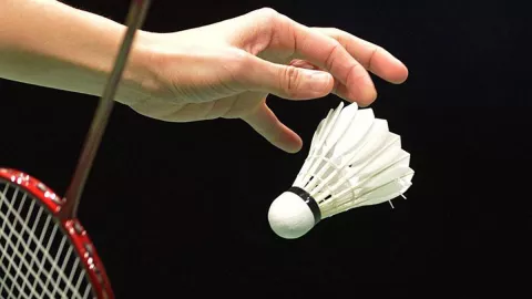 7 Tips Memilih Raket Terbaik untuk Bermain Badminton - GenPI.co