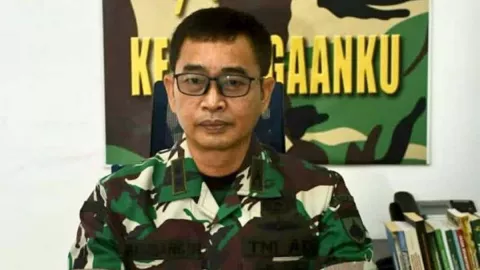 Kopda M Menghilang Setelah Istrinya Ditembak, TNI dan Polri Kejar - GenPI.co